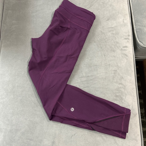 lululemon athletica Pants - Cute lululemon purple pants size 4